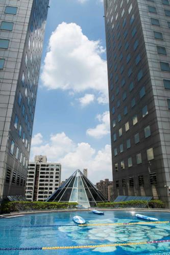 Shangri-La's Far Eastern Plaza Hotel, Taipei 香格里拉台北遠東國際大飯店