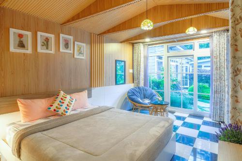 room detail thumbnail 0