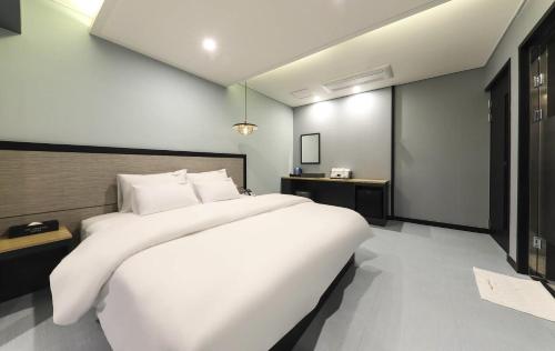 The Healing hotel