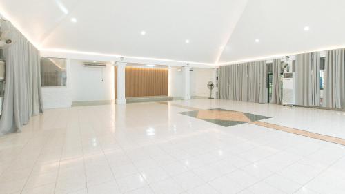 Banquet hall, Villa Del Carmen Resort and Restaurant in San Rafael