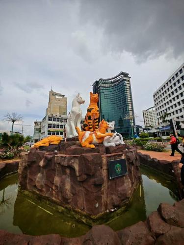 Riverbank Suites - River View Level 11, Sleeps 7 Riverbank Suites - River View Level 11, Sleeps 7