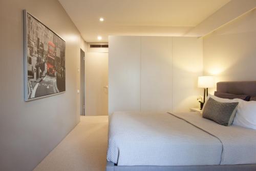Macleay Palazzo Potts Point I90 - image 2