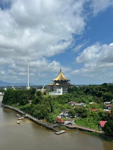 Riverbank Suites - River View Level 11, Sleeps 7 Riverbank Suites - River View Level 11, Sleeps 7