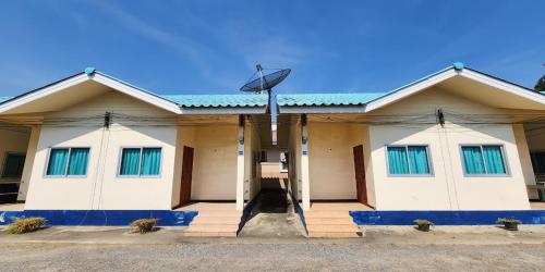 . Chok Phikul Thong Resort