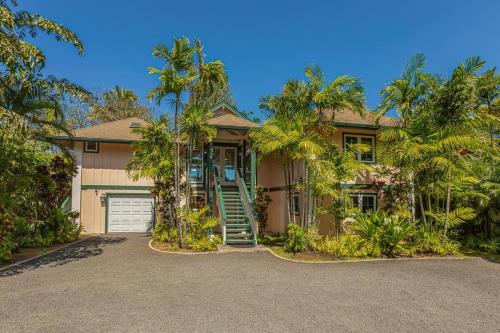 Makana Akua Haena home - main image