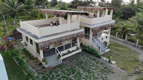 Casa De Amor Lambug in Badian