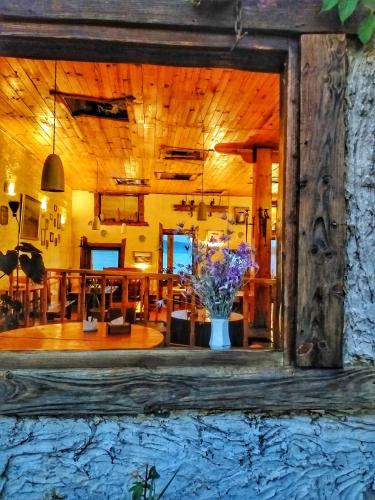 Restaurant, Art Hotel Sevan in Chkalovka
