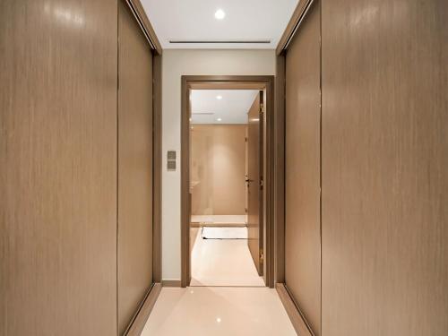 Ultra-Luxury 2 Bedroom Beachfront Escape with Sea Views, Dubaj (zdjęcie 10)