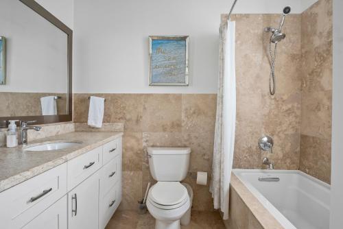 White House - Exclusive Luxury Beachfront Villa - Private White Sand Beach - image 5