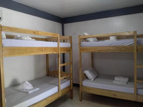 SAJUMSECO MPC INN Room Type - Quadruple Room