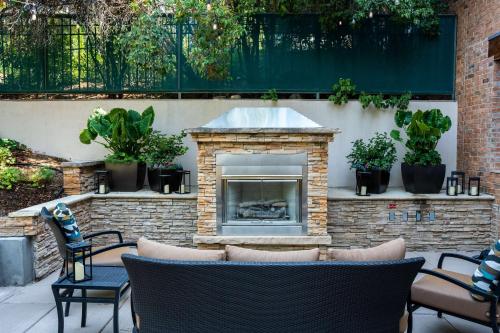 The Inverness Denver, a Hilton Golf & Spa Resort in Englewood, USA