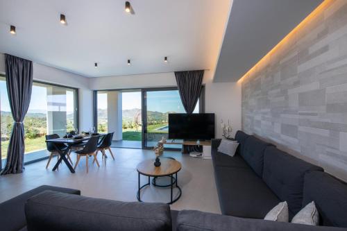 Facilities, Arithea Villa in Theriso