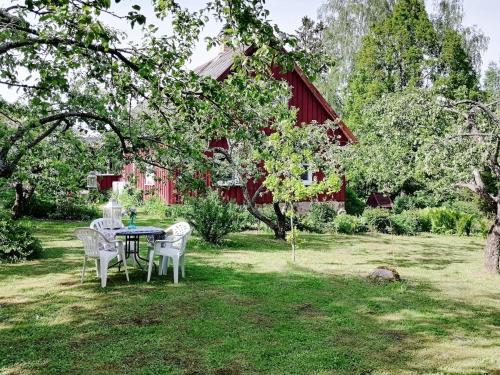 Kert, Self check-in Rustic Studio next to Nature Reserve in Endla