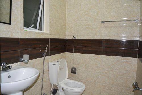 Double Room image 2