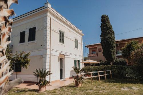 One-Bedroom House image 4