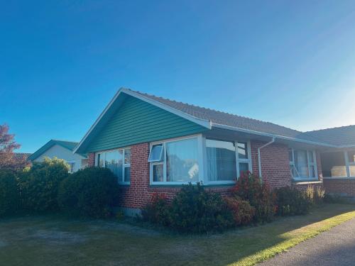 Peaceful 3 BR holiday house in Ilam
