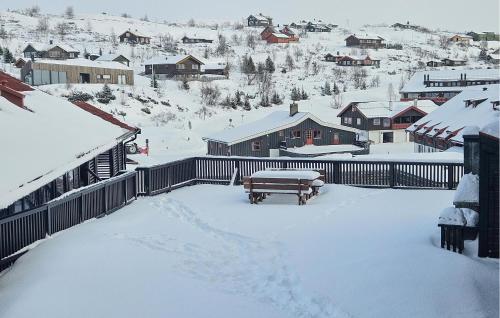 . 5 Bedroom Cozy Apartment In Ustaoset
