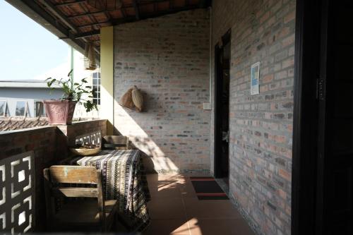 View, mehome near Cat Tuong Quan Zen House