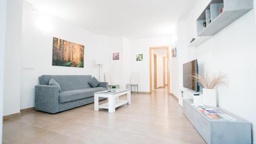 Közös társalgó / TV, Cuchillos de la fonseca in Venta del Moro