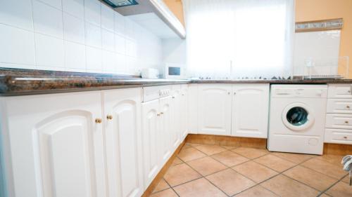 Casa rural en Casas de Moya 'Casa del Pino Gori' in Venta del Moro