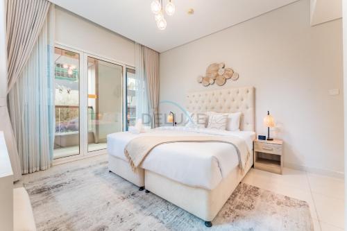 Pool and City View 1BR Near Dubai Water Canal, The Cosmopolitan, Business Bay by Deluxe Holiday Homes, Dubai (Foto 2)