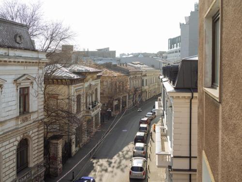 Sia - Old Town I Free street parking I Self check-in, Bukarest (Foto 10)
