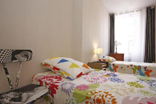 Superbe appartement Vue Mer 4 personnes au Port de Nice - image 14