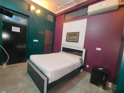 Aravalli Mount View Hotel And Restaurant in สามท