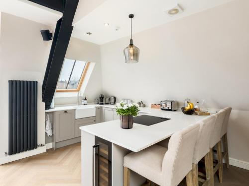 Modern 1 Bed with Roof Terrace Central Warwick Pass the Keys, Warwick (foto 4)