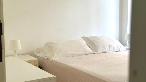 Two-Bedroom Apartment room in M018 Marcelli trilocale con giardino dx