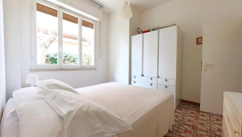 Two-Bedroom Apartment image 9