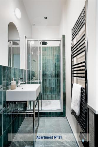 Edgar Suites Saint-Lazare - Amsterdam - image 3
