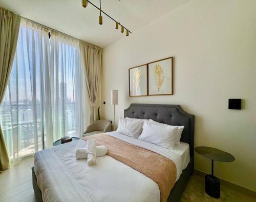 Modern Studio Apt Balcony & Free Parking Jvc, Dubai