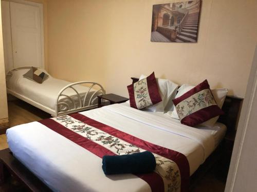 HOTEL HOSTELLERIE DES VOYAGEURS - image 4