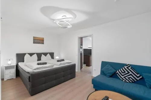 Apartment Bodensee 29 mit Küche und Garten in Friedrichshafen, Deutschland