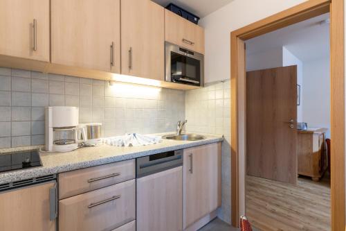 Kitchen, Ferienwohnungen Vollhardt in Oberstdorf
