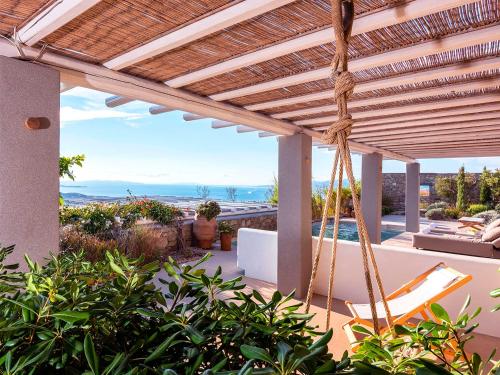 Mykonos Rocks Villas & Suites – Mykonos, UT