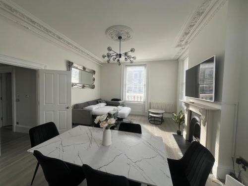 London Apartment - Chalk farm station, Londres