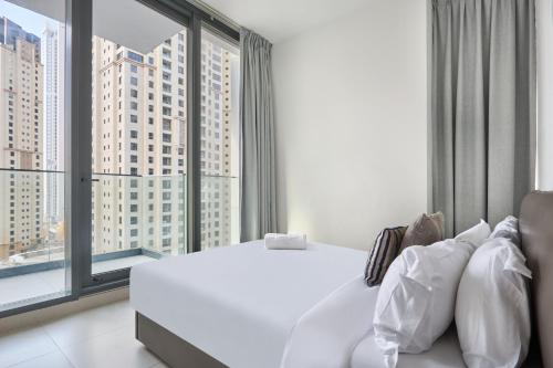 Luxury Living in Marina Liv Residence 2BR, Dubaj (zdjęcie 7)