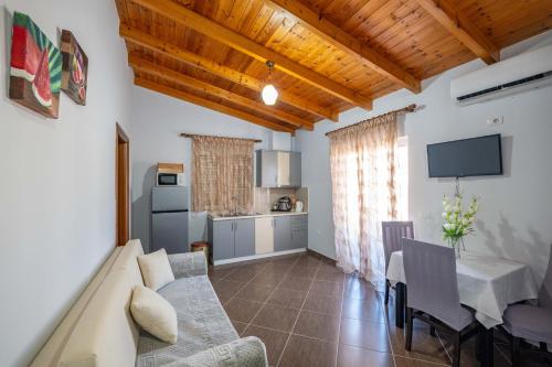 Vila Cerca de Mar – Ksamil, OR
