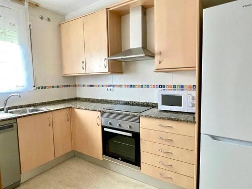 B&P alojamientos Miami platja Paradise in Costa del Zefir