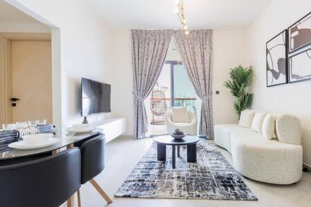 Contemporary 2 Bedroom Apartment, Dubai (Foto 3)