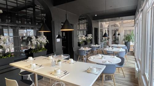 อาหารและเครื่องดื่ม, Hotel Bristol in เลอ ทูเคท