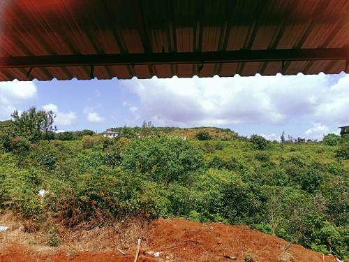 Rudras villa by Dattatray Holliday's in Moleshwar