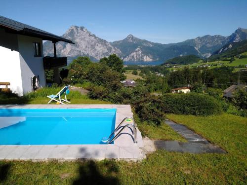  Gemütliches Landhaus in Panorama-Lage mit herrlichem See- und Bergblick in Vichtau