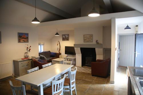 An Creagan Self Catering Cottages in Rousky