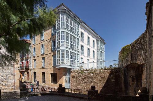 H SUITE4A by Smiling Rentals in Hondarribia