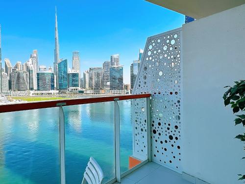 Luxury Oasis - Burj Khalifa Views, Dubaj