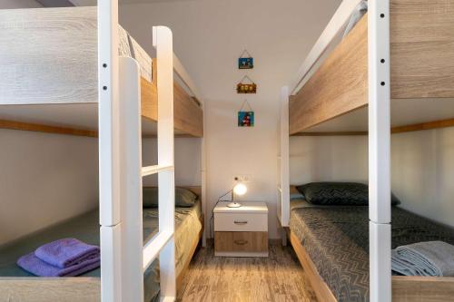 Apartment image 7