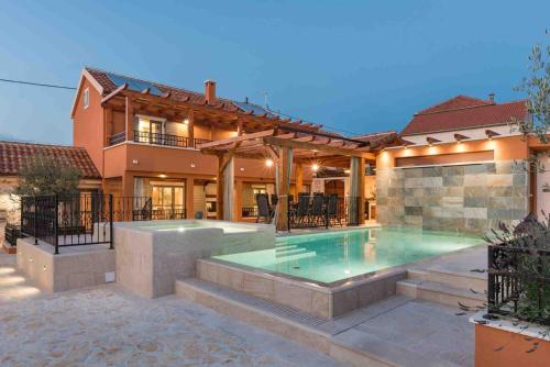 Villa with Private Pool